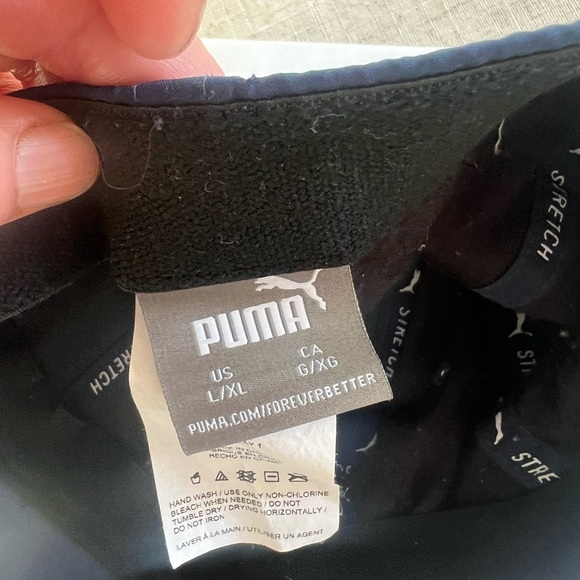 Puma cap navy excellent condition L/XL Navy elastic inside strap. Super soft - Picture 11 of 12